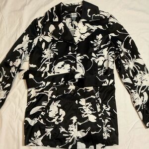 CHICO’S Belted Jacket with Black and White Floral Print